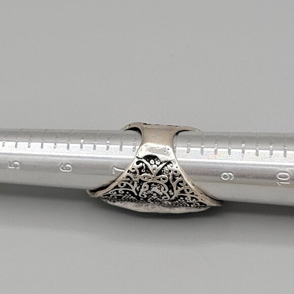 Faceted Green Chalcedony Stone Statement Ring Silver Tone Metal Size 7 - Picture 8 of 8